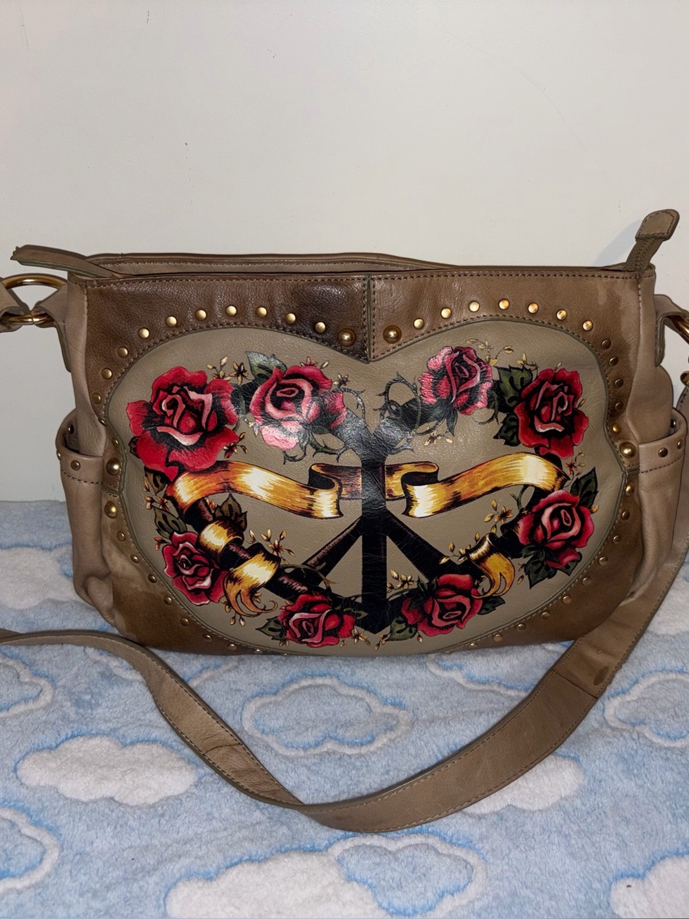 FIORE by ISABELLA FIORE BAG Peace Love Roses design Leather Crossbody RARE